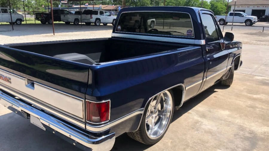 1985 GMC C/K 3rd Gen - Image 4 of 15
