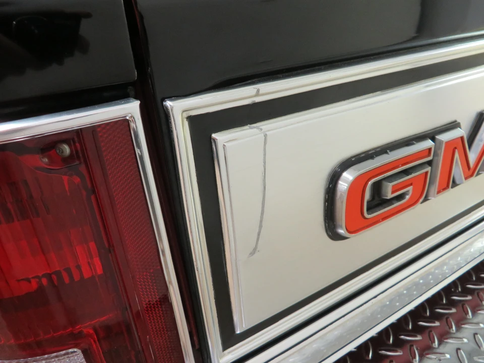 1985 GMC C/K 3rd Gen - Image 20 of 31