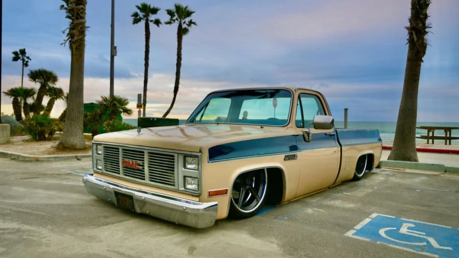 1985 GMC C/K 3rd Gen - Image 2 of 7