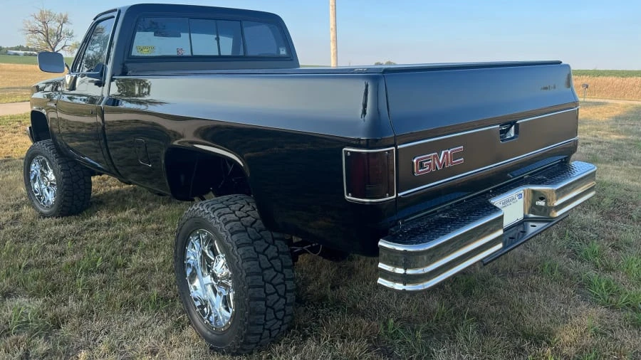 1985 GMC C/K 3rd Gen - Image 9 of 28