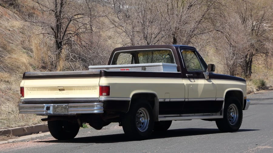 1985 GMC C/K 3rd Gen - Image 3 of 12