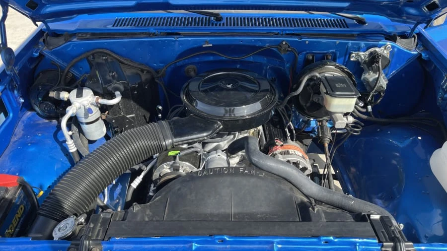 1985 GMC Sierra - Image 15 of 29