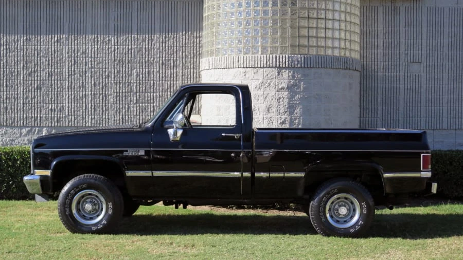 1985 GMC Sierra - Image 2 of 12