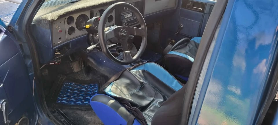 1985 GMC Sierra - Image 9 of 13