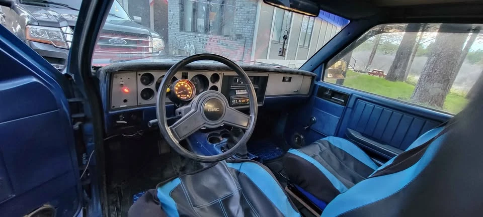 1985 GMC Sierra - Image 8 of 13