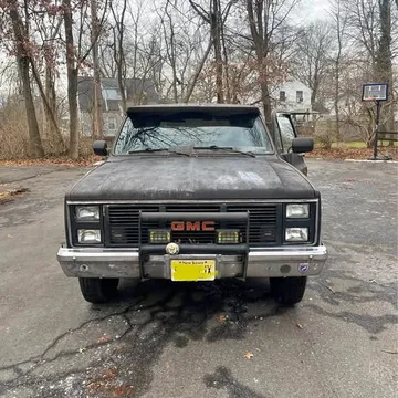 1985 GMC Suburban 2500