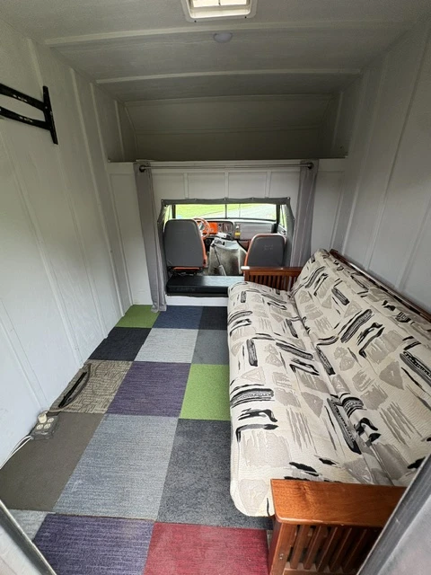 1985 GMC Motorhome - Image 10 of 21