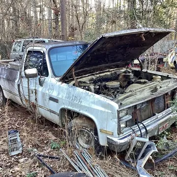 1985 GMC C-10 Sierra