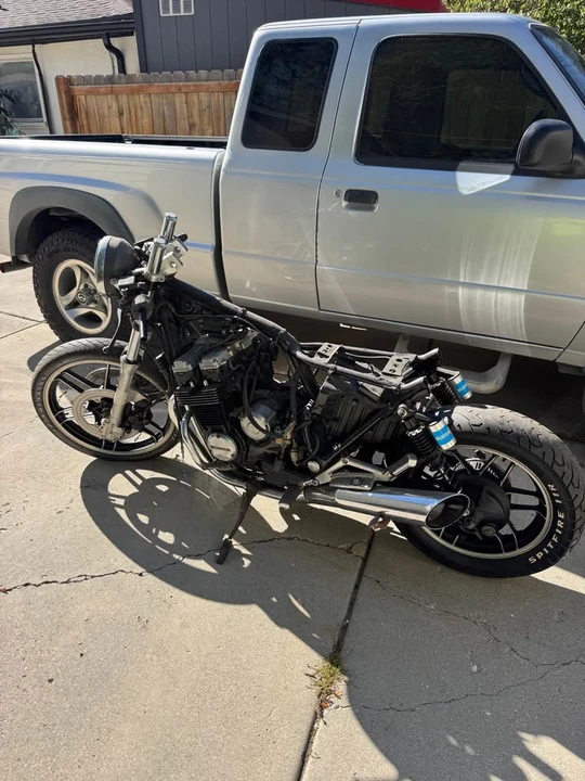 1985 Honda Motorcycles - Image 4 of 6
