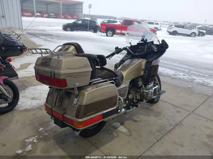 1985 Honda Gold Wing - Image 4 of 14