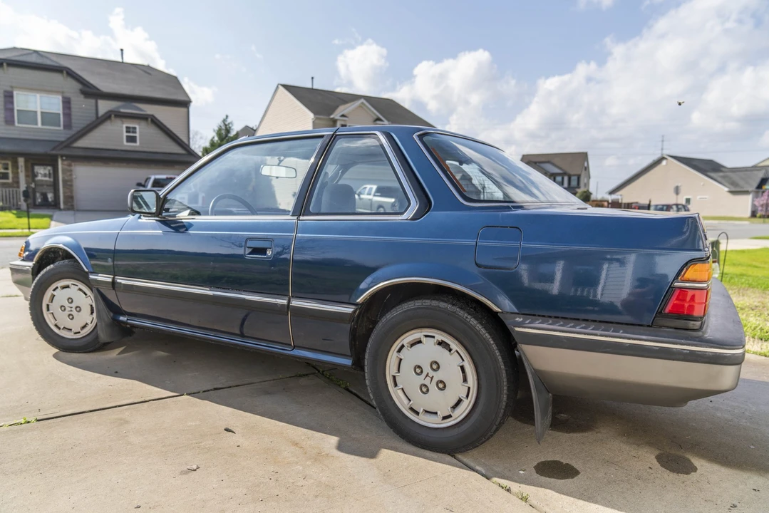 1985 Honda Prelude 2nd Gen - Image 25 of 31