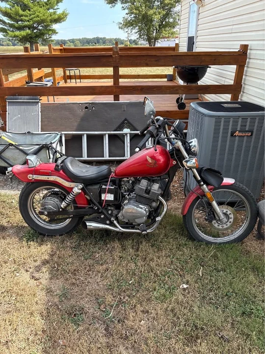 1985 Honda Motorcycles - Image 4 of 5