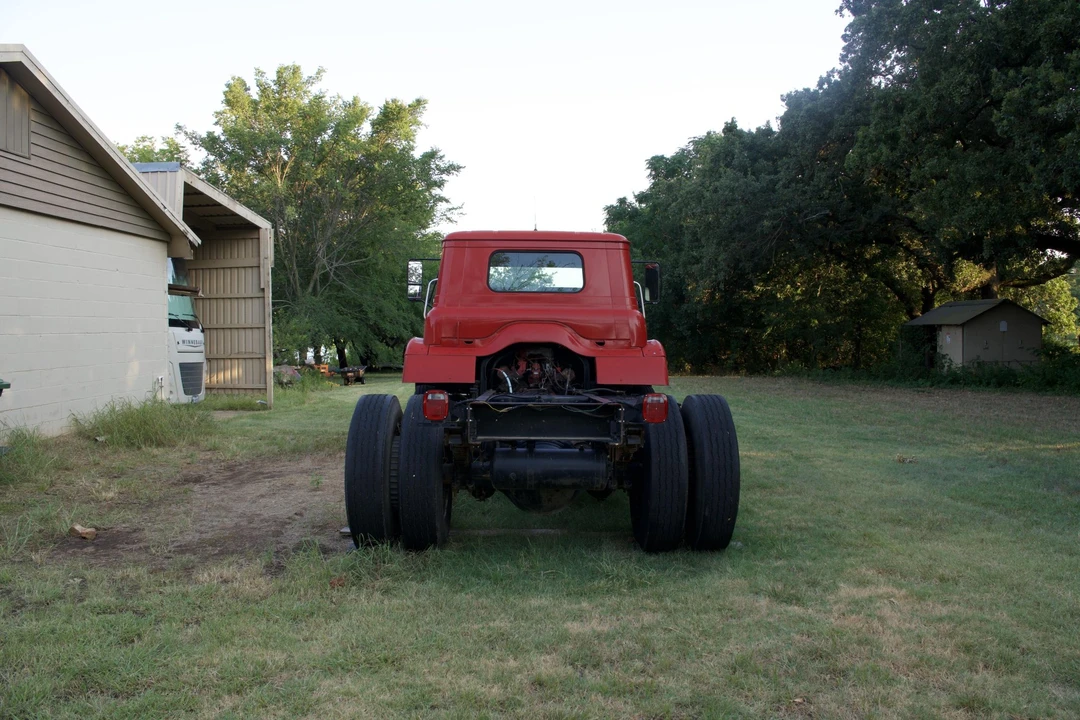 1985 International Harvester - Image 6 of 31