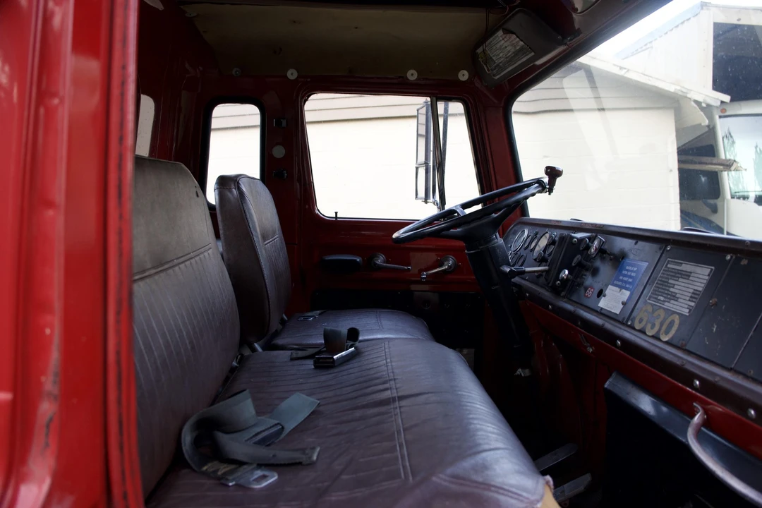 1985 International Harvester - Image 28 of 31