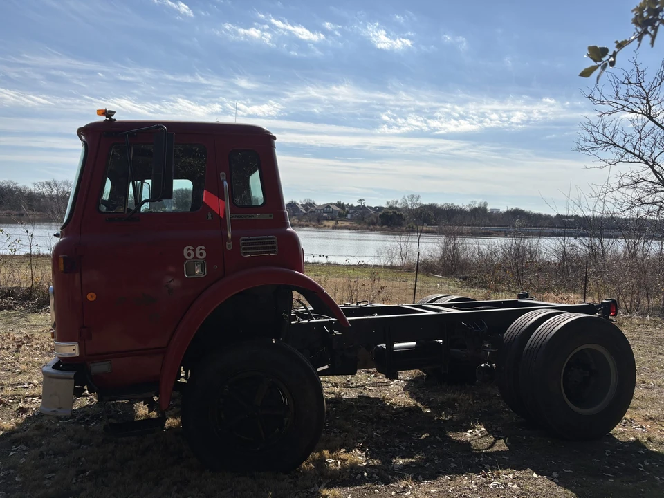 1985 International Harvester - Image 12 of 31