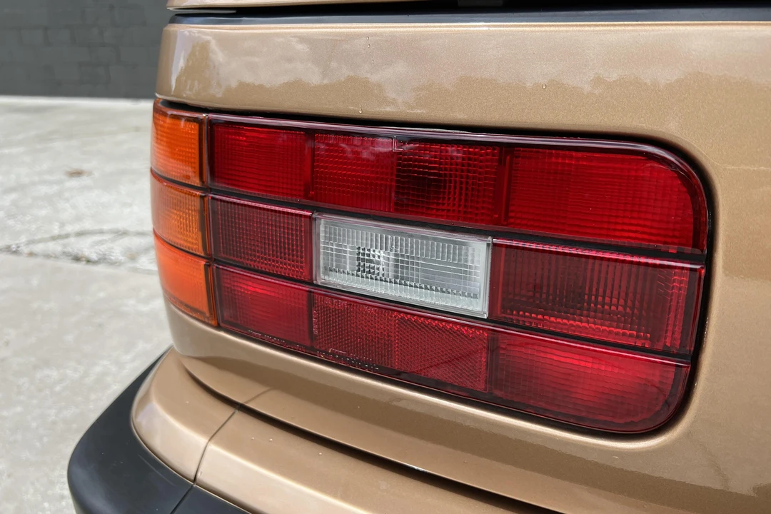 1985 Isuzu Impulse - Image 24 of 28