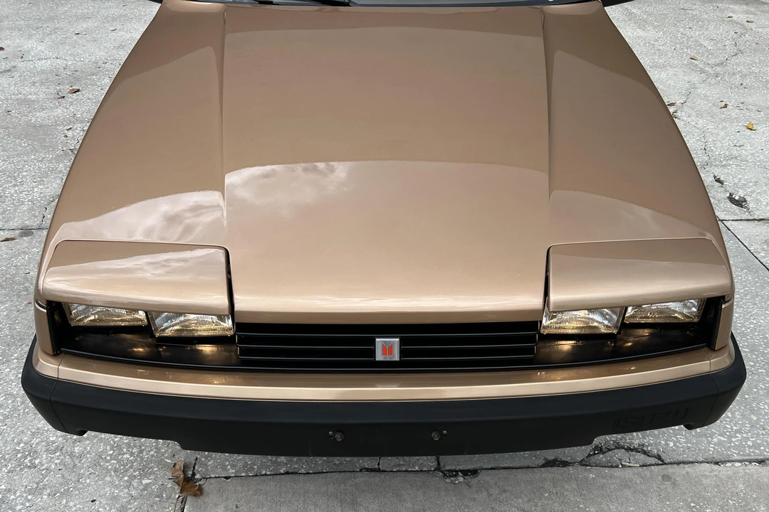 1985 Isuzu Impulse - Image 12 of 28
