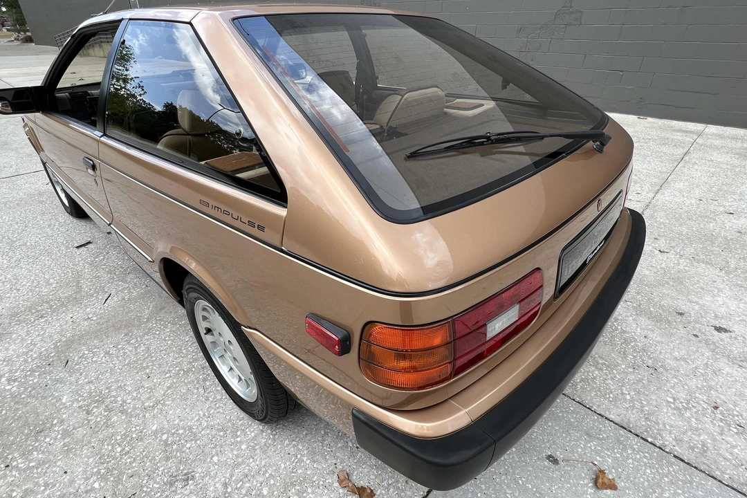 1985 Isuzu Impulse - Image 9 of 28