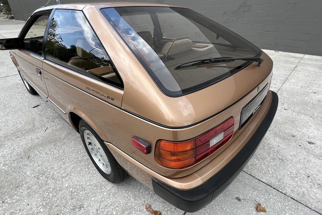 1985 Isuzu Impulse - Image 19 of 28