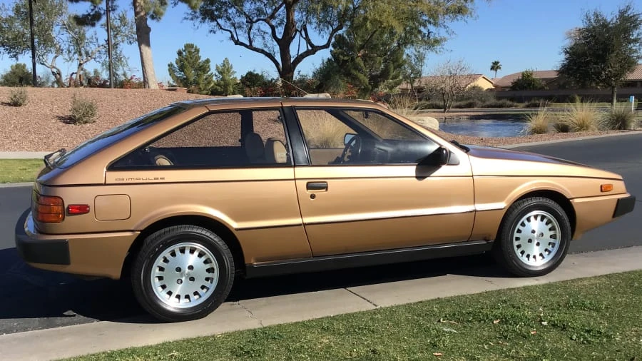 1985 Isuzu Impulse - Image 2 of 10