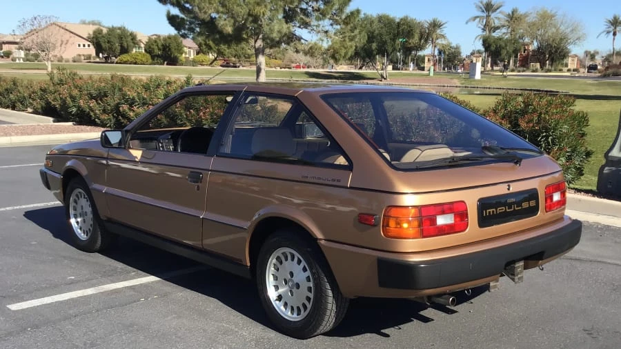 1985 Isuzu Impulse - Image 8 of 10