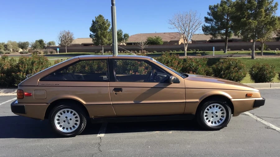1985 Isuzu Impulse - Image 9 of 10