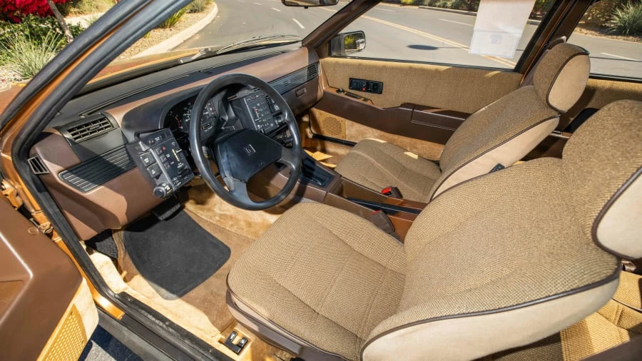 1985 Isuzu Impulse - Image 4 of 16