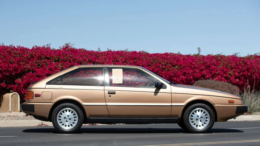 1985 Isuzu Impulse - Image 8 of 16