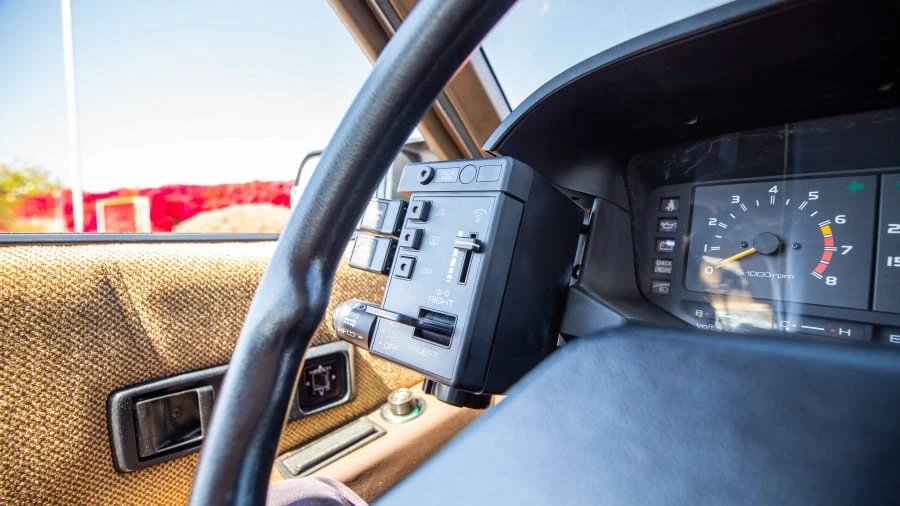 1985 Isuzu Impulse - Image 14 of 16