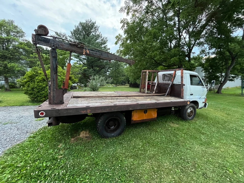 1985 Isuzu Elf - Image 22 of 26