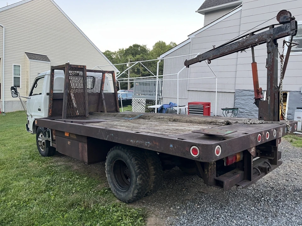 1985 Isuzu - Image 14 of 19