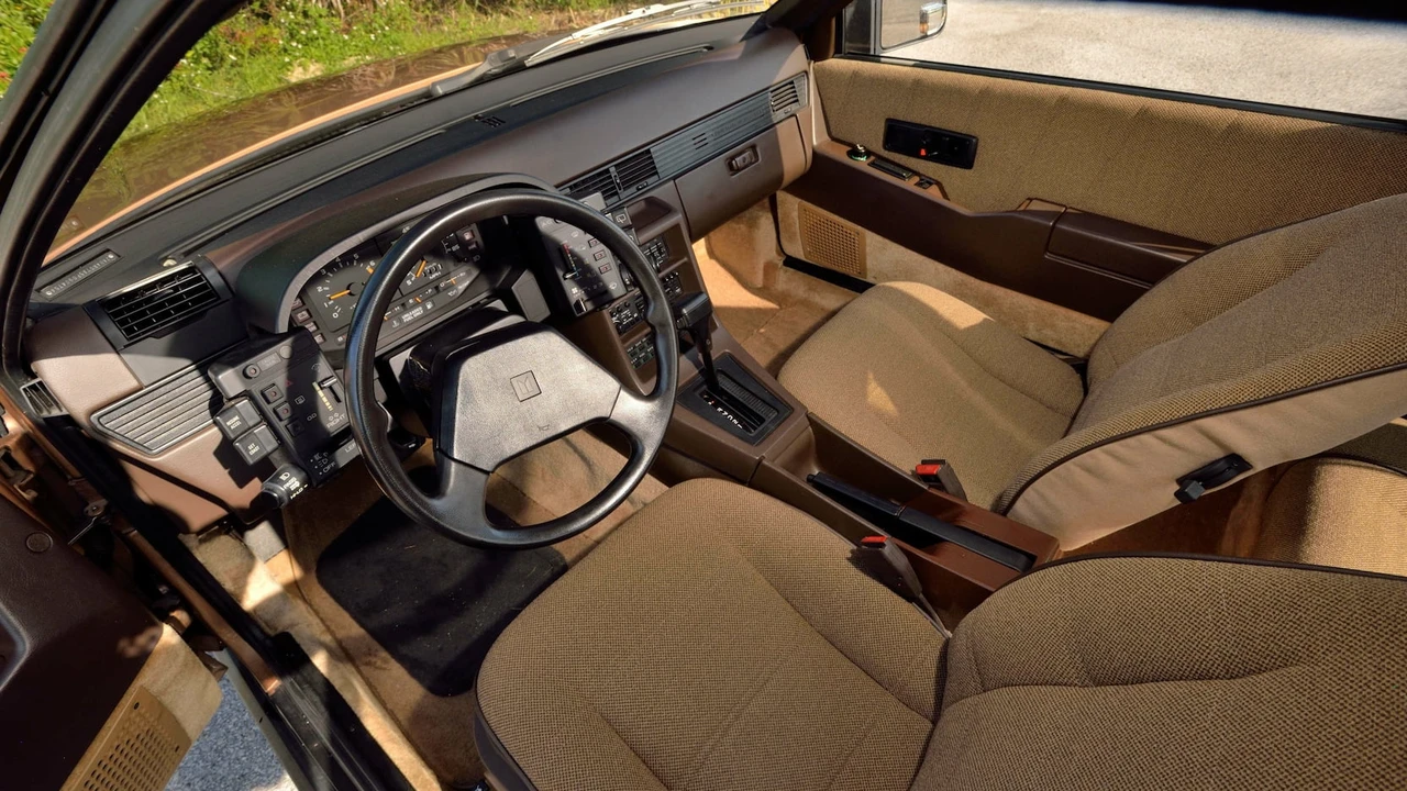 1985 Isuzu Impulse - Image 4 of 20