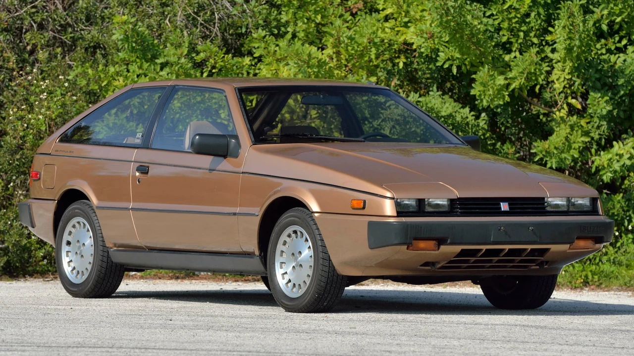 1985 Isuzu Impulse - Image 12 of 20