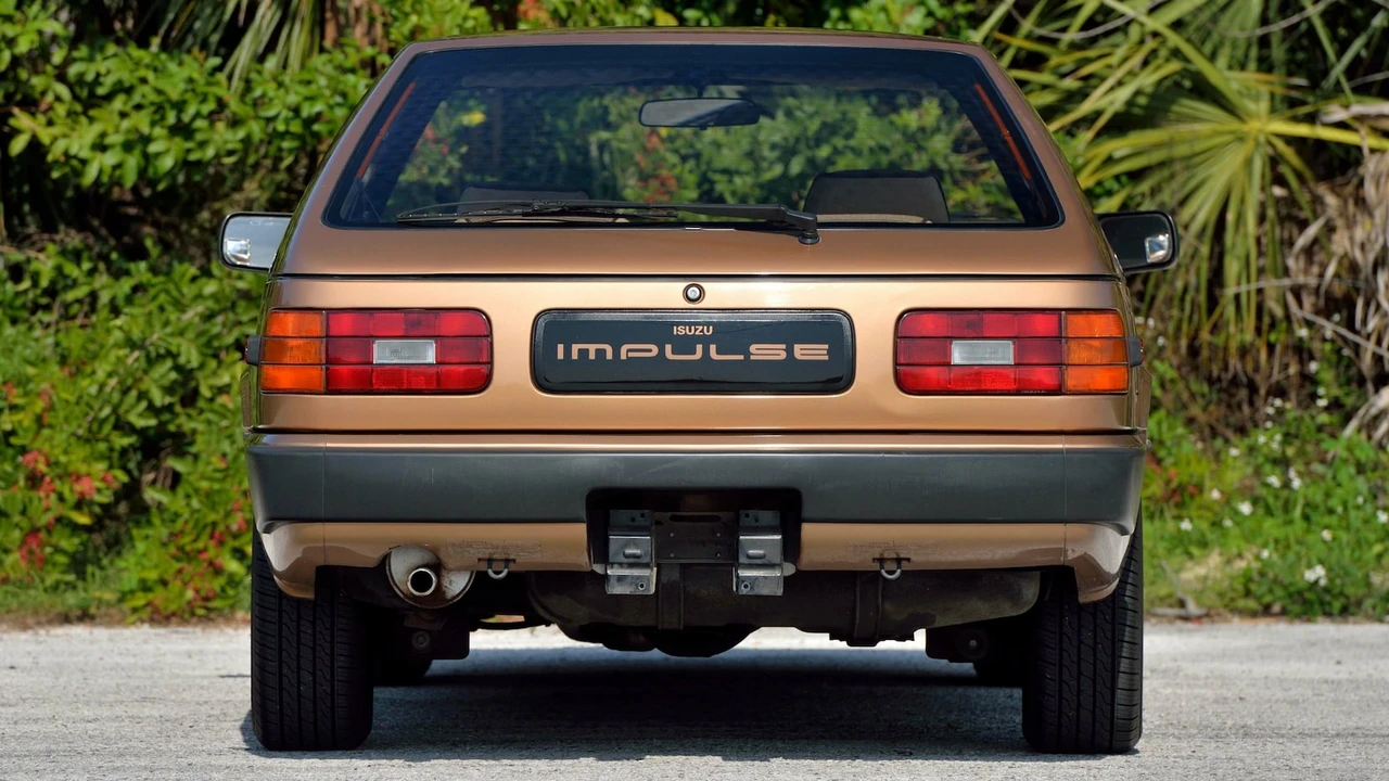 1985 Isuzu Impulse - Image 20 of 20
