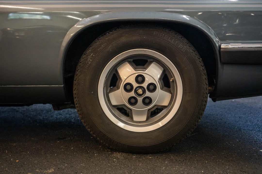 1985 Jaguar XJS Pre-Facelift V12 - Image 12 of 31