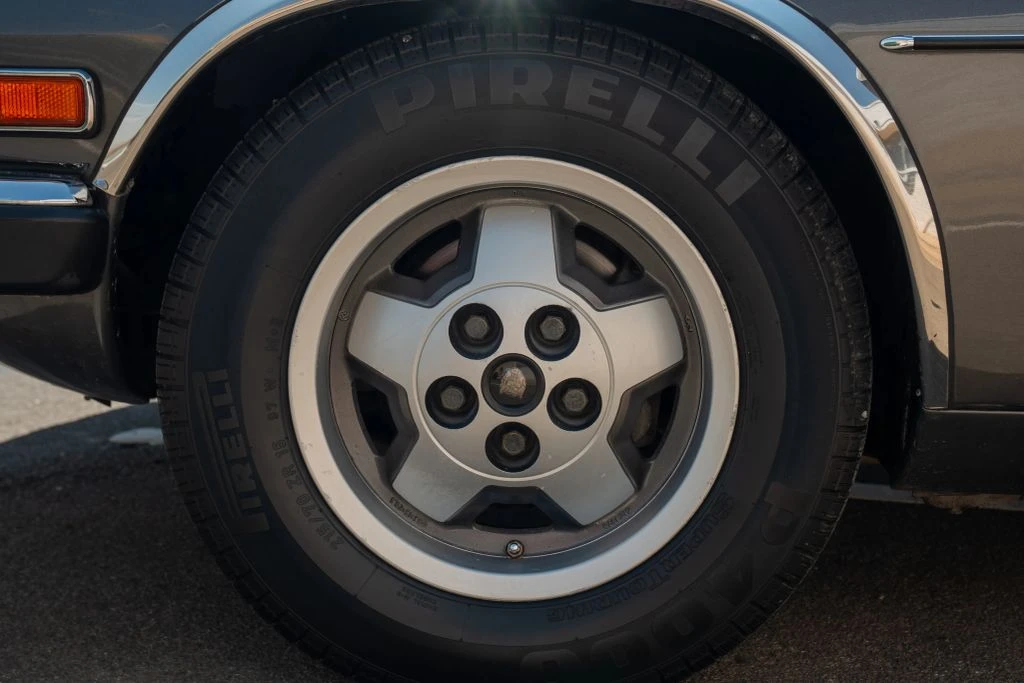 1985 Jaguar XJS Pre-Facelift V12 - Image 15 of 31