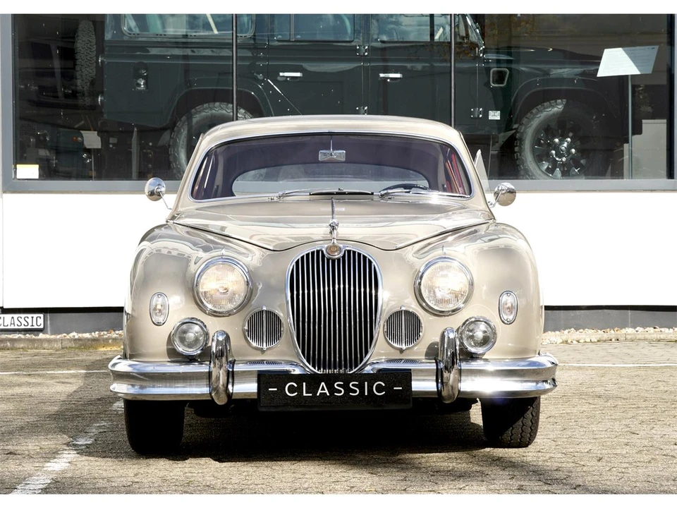 1985 Jaguar Mark I - Image 5 of 29