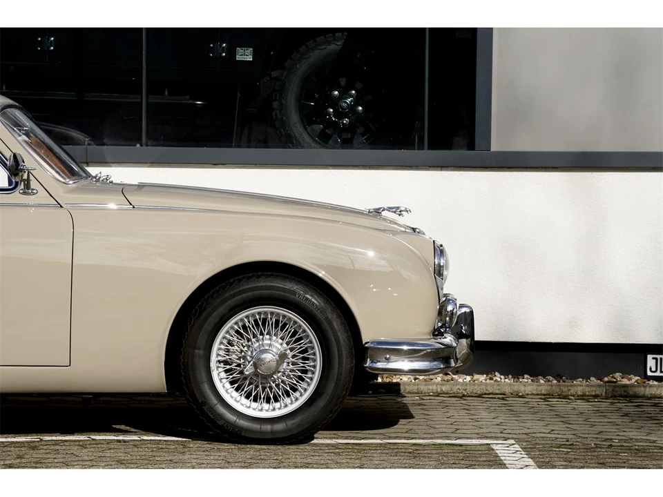 1985 Jaguar Mark I - Image 10 of 29