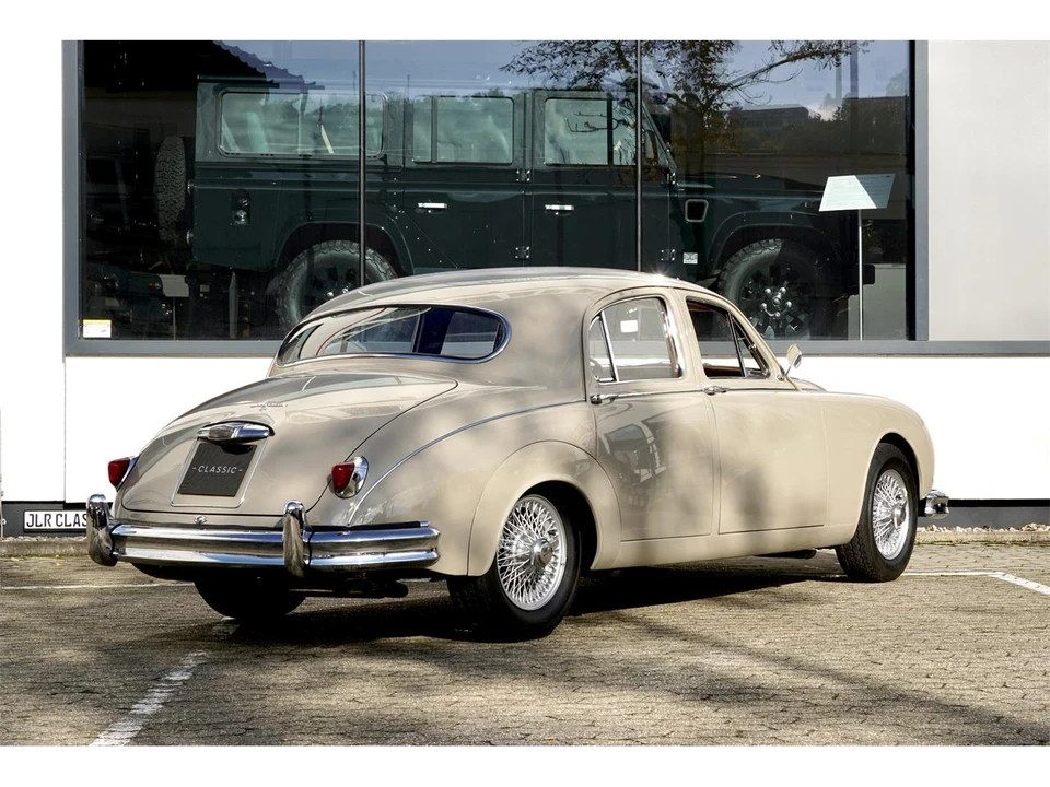 1985 Jaguar Mark I - Image 11 of 29