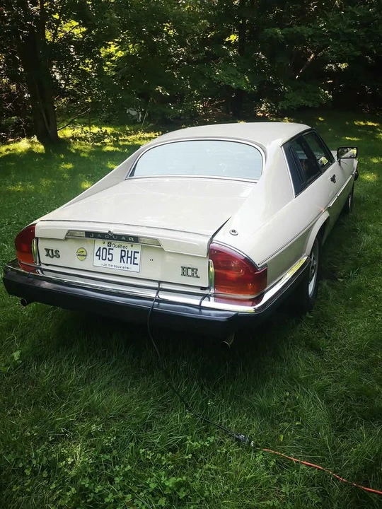 1985 Jaguar XE - Image 3 of 5
