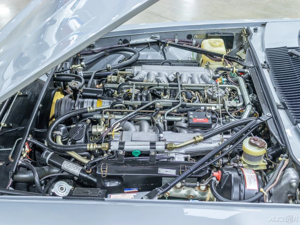 1985 Jaguar XJ Series 3 - Image 14 of 21