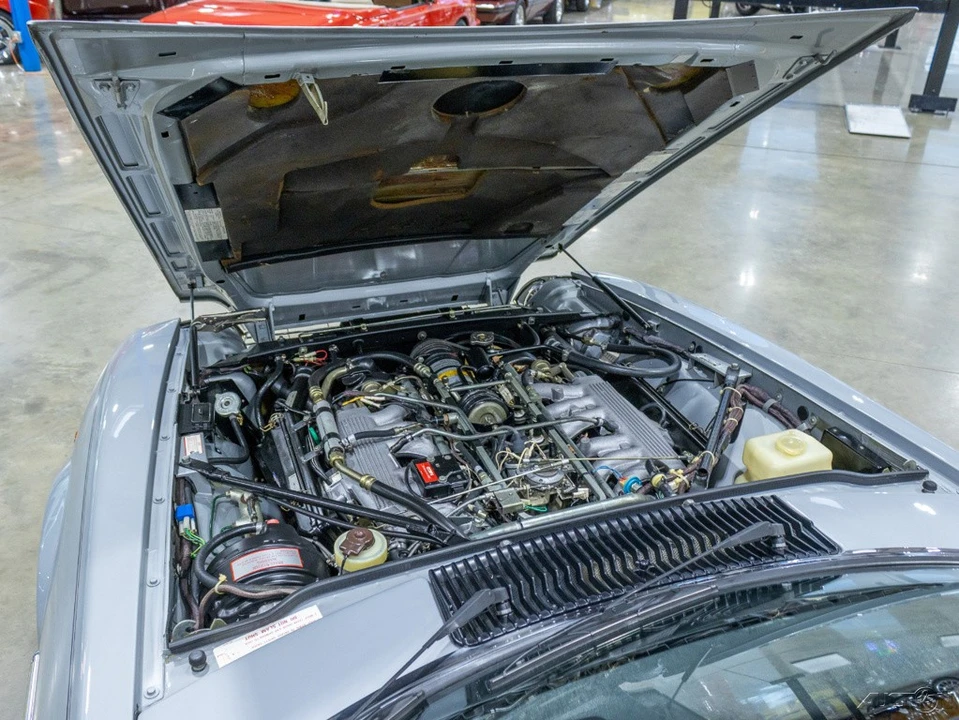 1985 Jaguar XJ Series 3 - Image 12 of 21