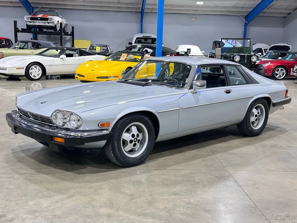1985 Jaguar XJ Series 3 - Image 3 of 21