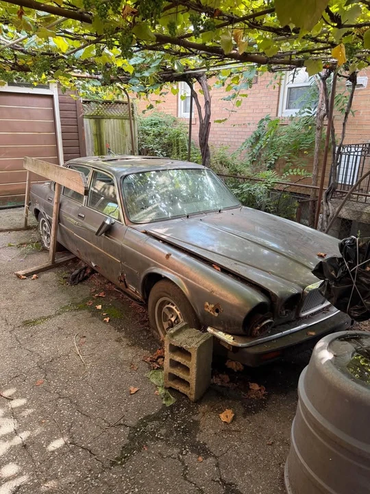 1985 Jaguar XJ Series 3 - Image 18 of 18