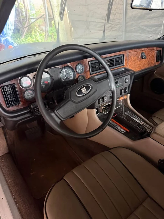 1985 Jaguar XJ Series 3 - Image 12 of 18