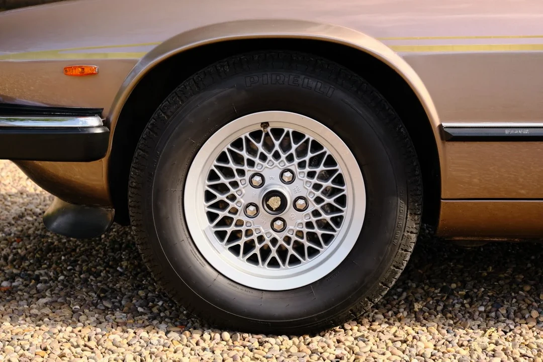 1985 Jaguar XJS Pre-Facelift AJ-6 - Image 20 of 30