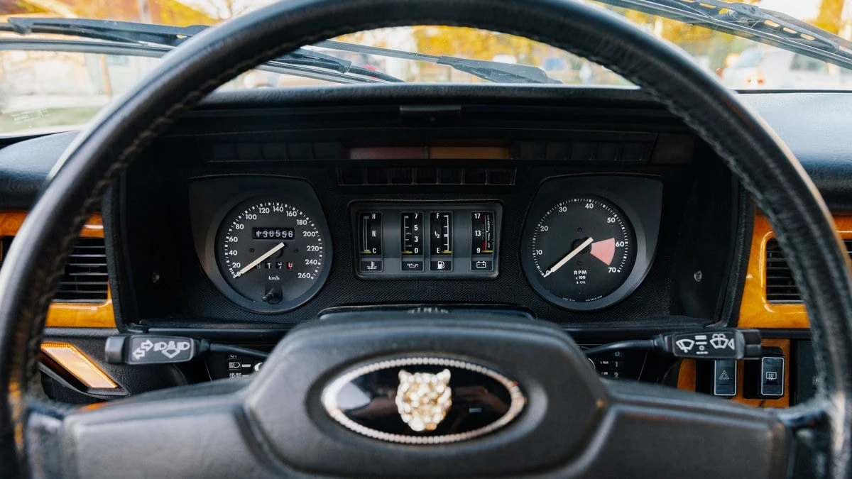 1985 Jaguar XJS - Image 16 of 31