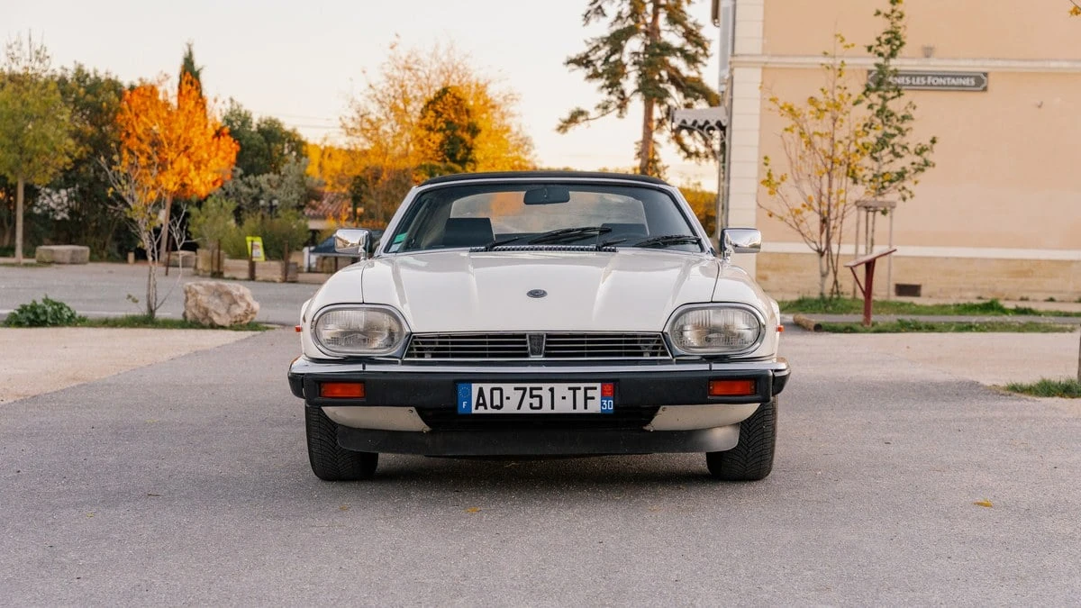 1985 Jaguar XJS - Image 2 of 31
