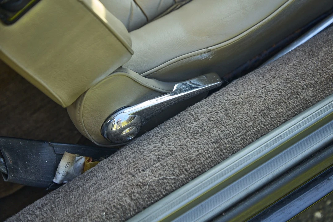 1985 Jaguar XJS Pre-Facelift V12 - Image 28 of 30