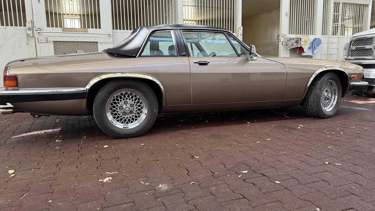 1985 Jaguar XJS Pre-Facelift V12 - Image 16 of 31